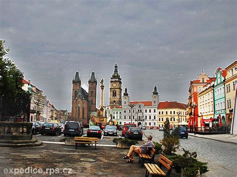 město hradec králové kontakty